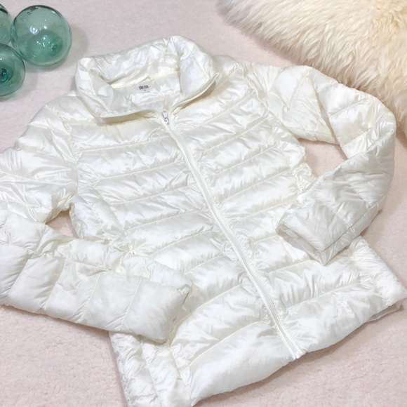Uniqlo Jackets & Blazers - Uniqlo Women’s Down Filled Puffer Jacket